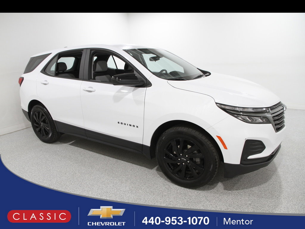 2024 Chevrolet Equinox LS's photo