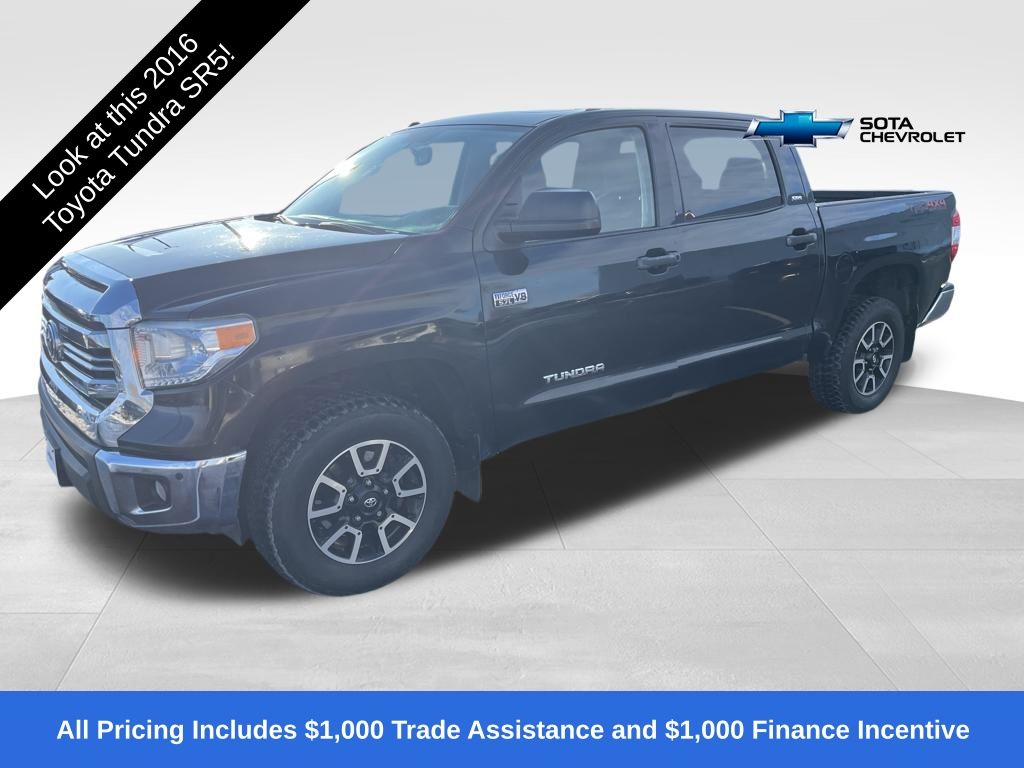 2016 Toyota Tundra SR5's photo