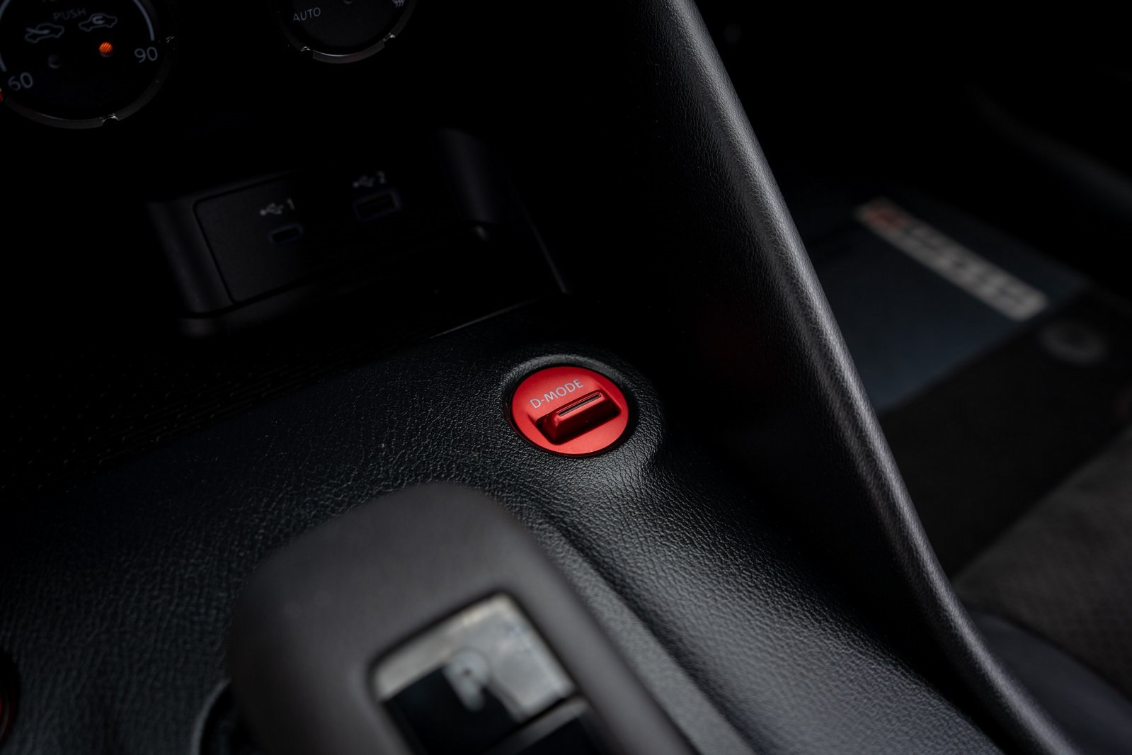 2024 Nissan Z Nismo photo 37