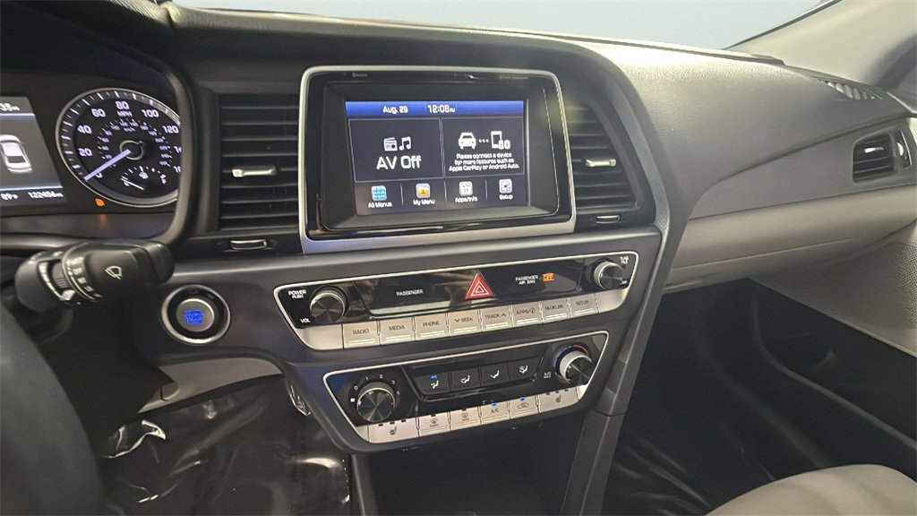 2018 Hyundai Sonata SEL photo 21