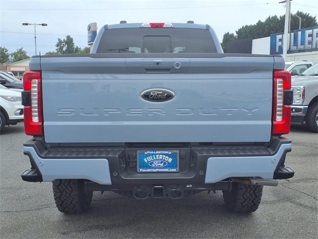 2025 Ford F-250 Lariat photo 3
