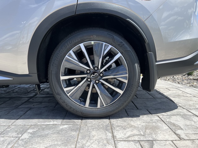2026 Infiniti QX60 Luxe photo 23