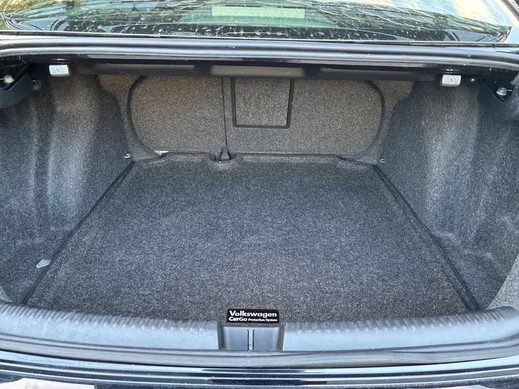 2016 Volkswagen Jetta 2.0T GLI SE photo 21