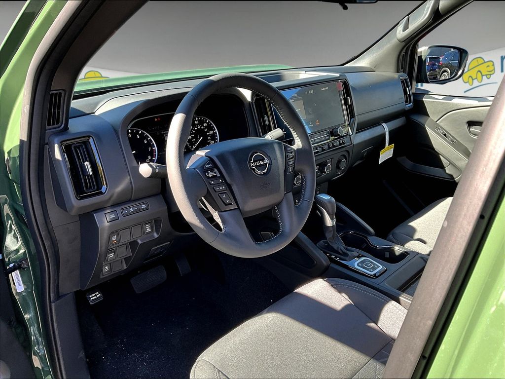 2026 Nissan Frontier SV photo 6