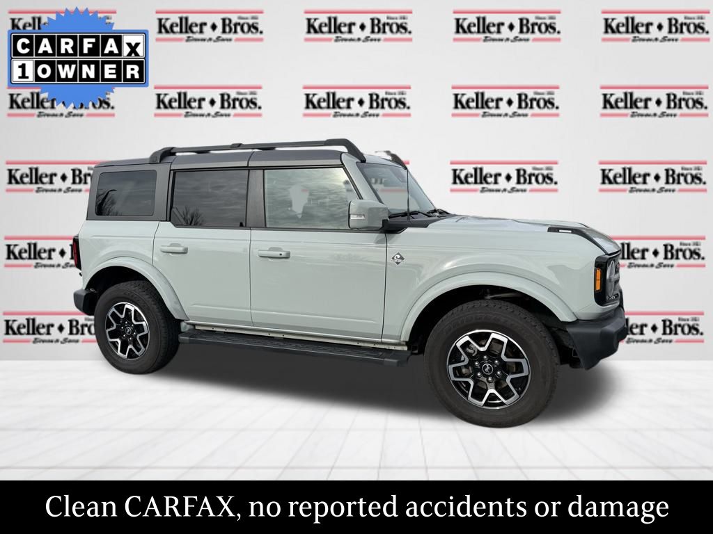 2023 Ford Bronco Outer Banks's photo