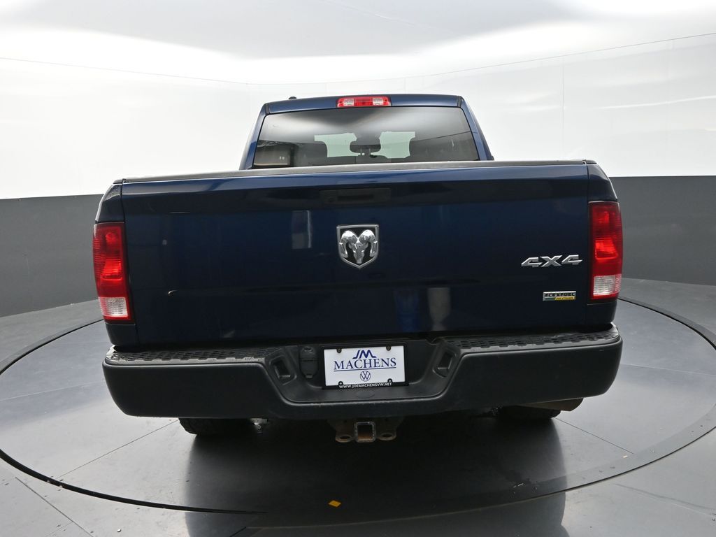 2019 Ram 1500 Classic Tradesman photo 4