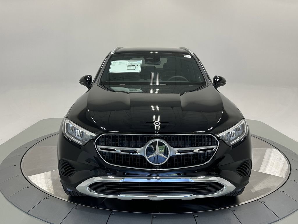 2026 Mercedes Benz GLC 300 photo 2