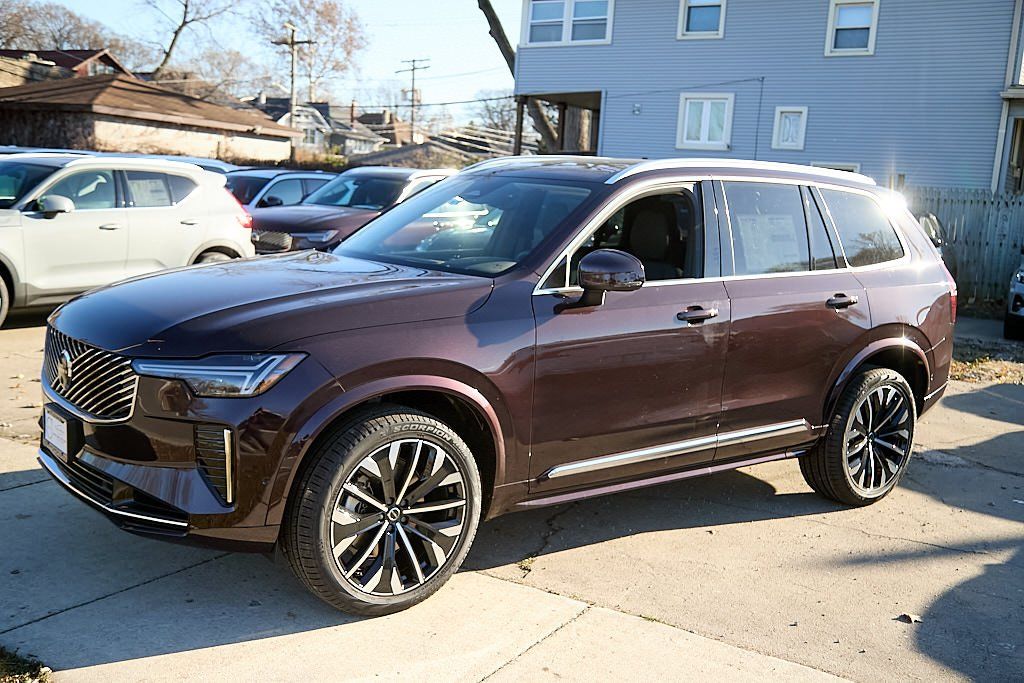 2026 VOLVO XC90 - Image 5