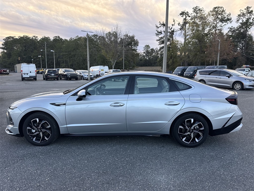 2024 Hyundai Sonata SEL photo 4