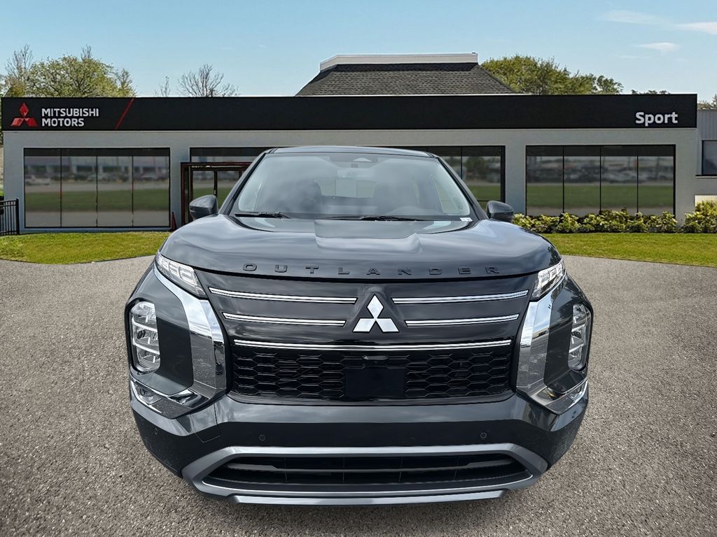 2025 Mitsubishi Outlander SE photo 8