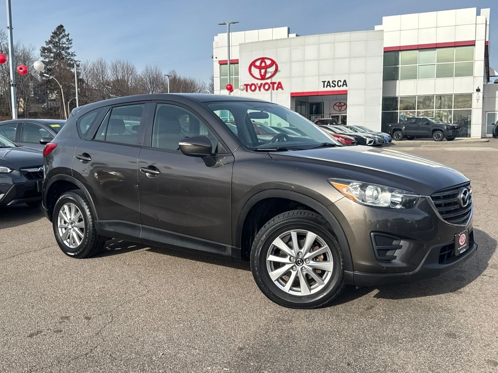 2016 Mazda CX-5 Sport's photo