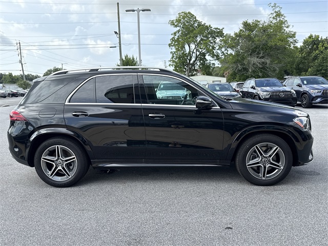 2025 Mercedes Benz GLE 580 4MATIC photo 4