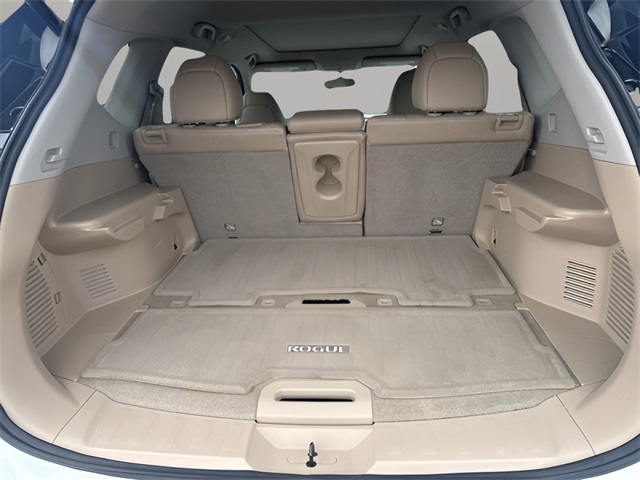 2015 Nissan Rogue SL photo 15