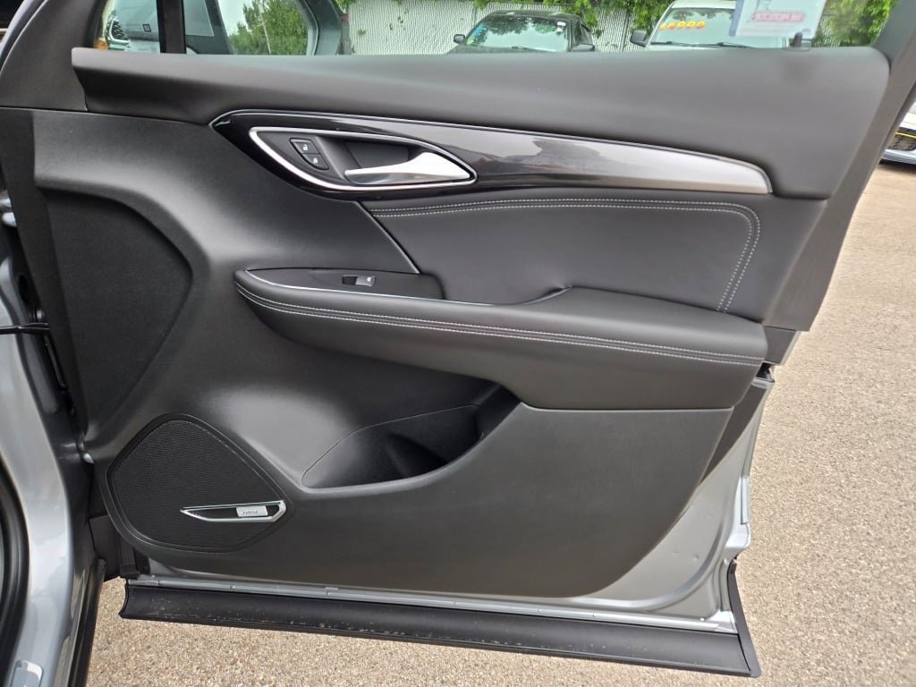2025 Buick Envision Preferred photo 7