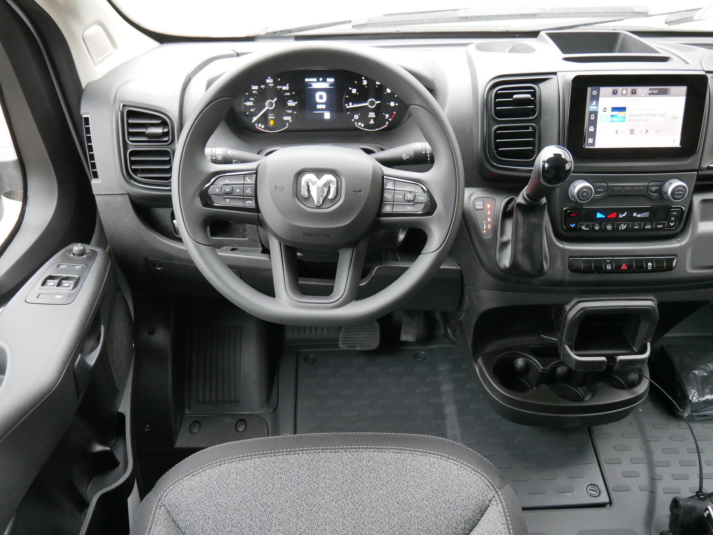 2025 Ram ProMaster 2500 photo 10