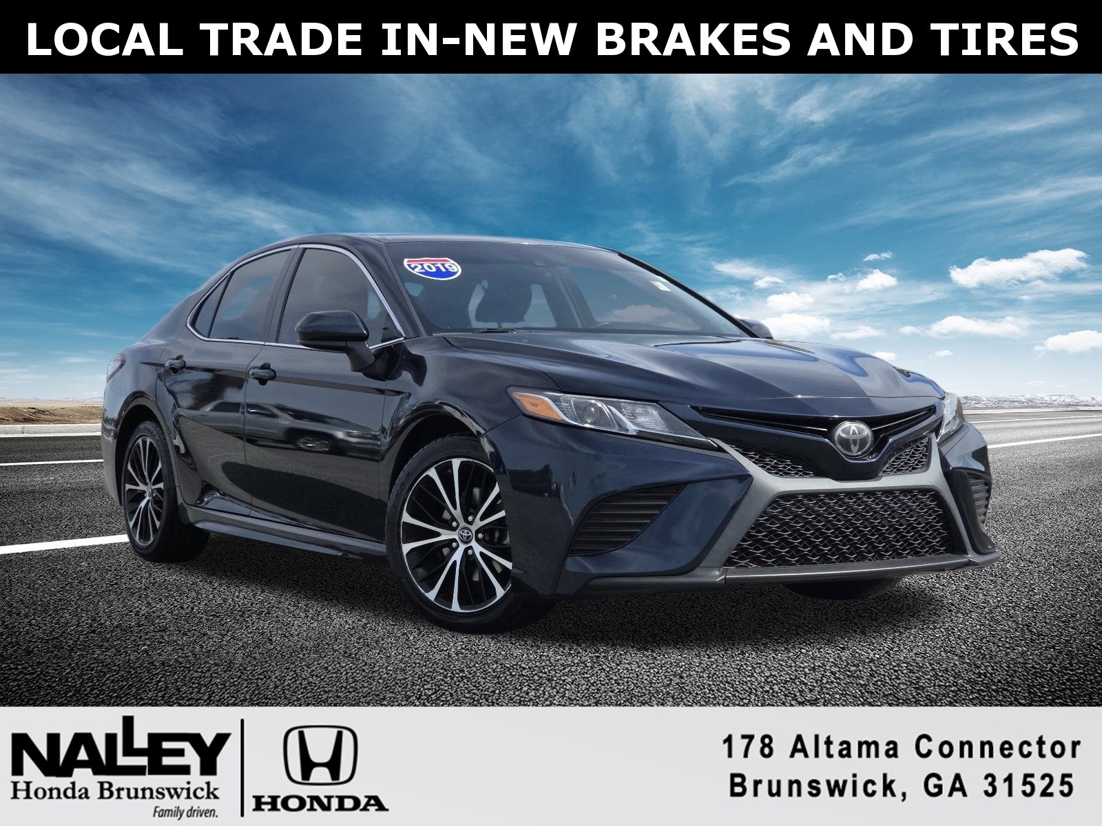 2019 Toyota Camry SE