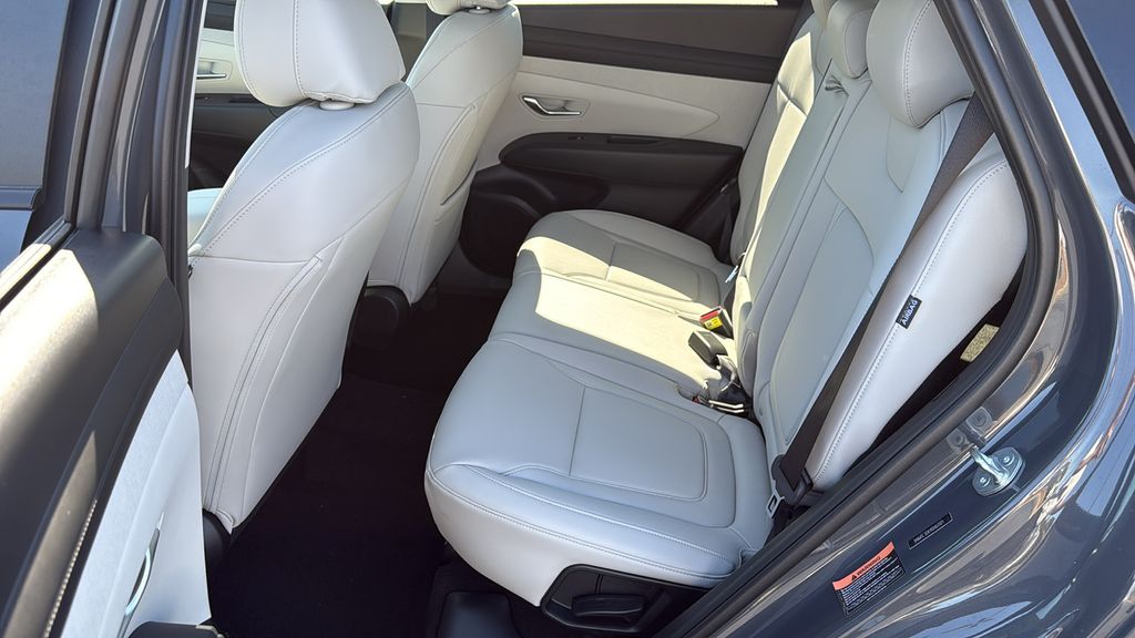 2025 Hyundai Tucson SEL Convenience photo 24