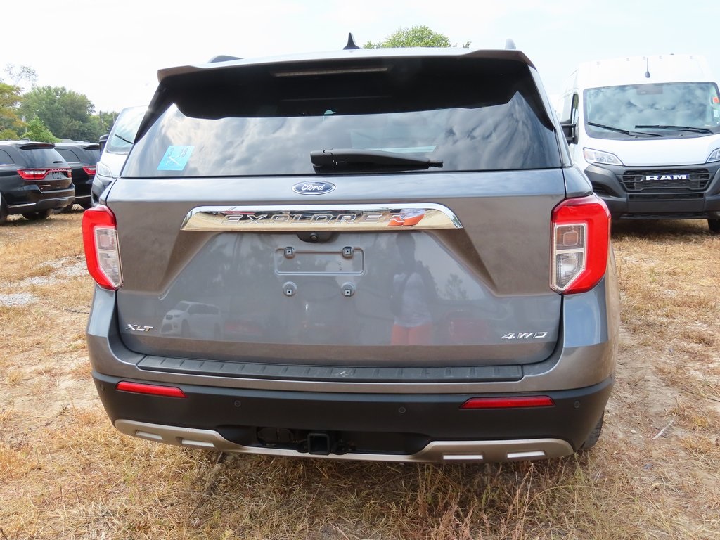 2022 Ford Explorer XLT photo 9
