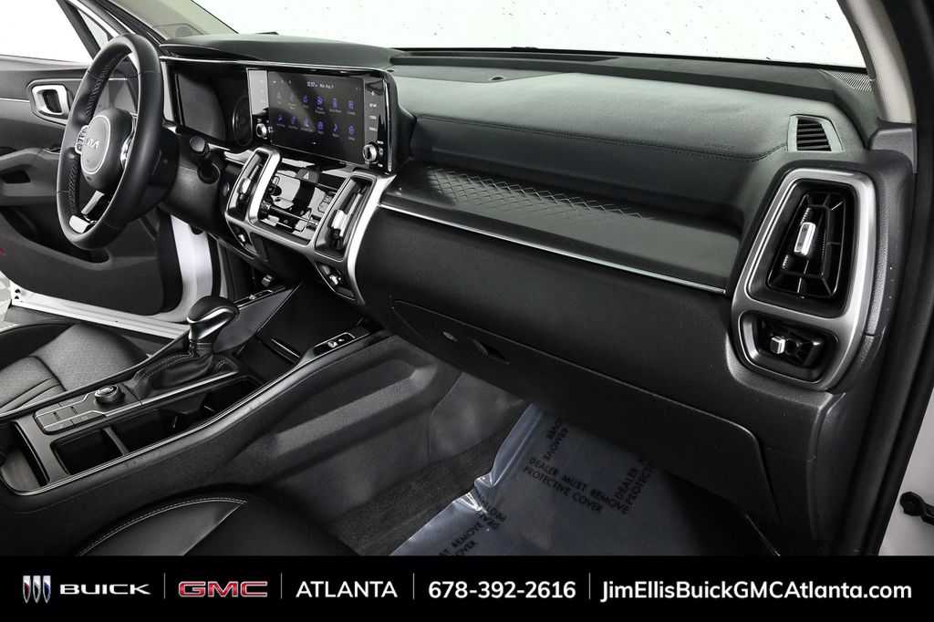 2023 Kia Sorento S photo 20