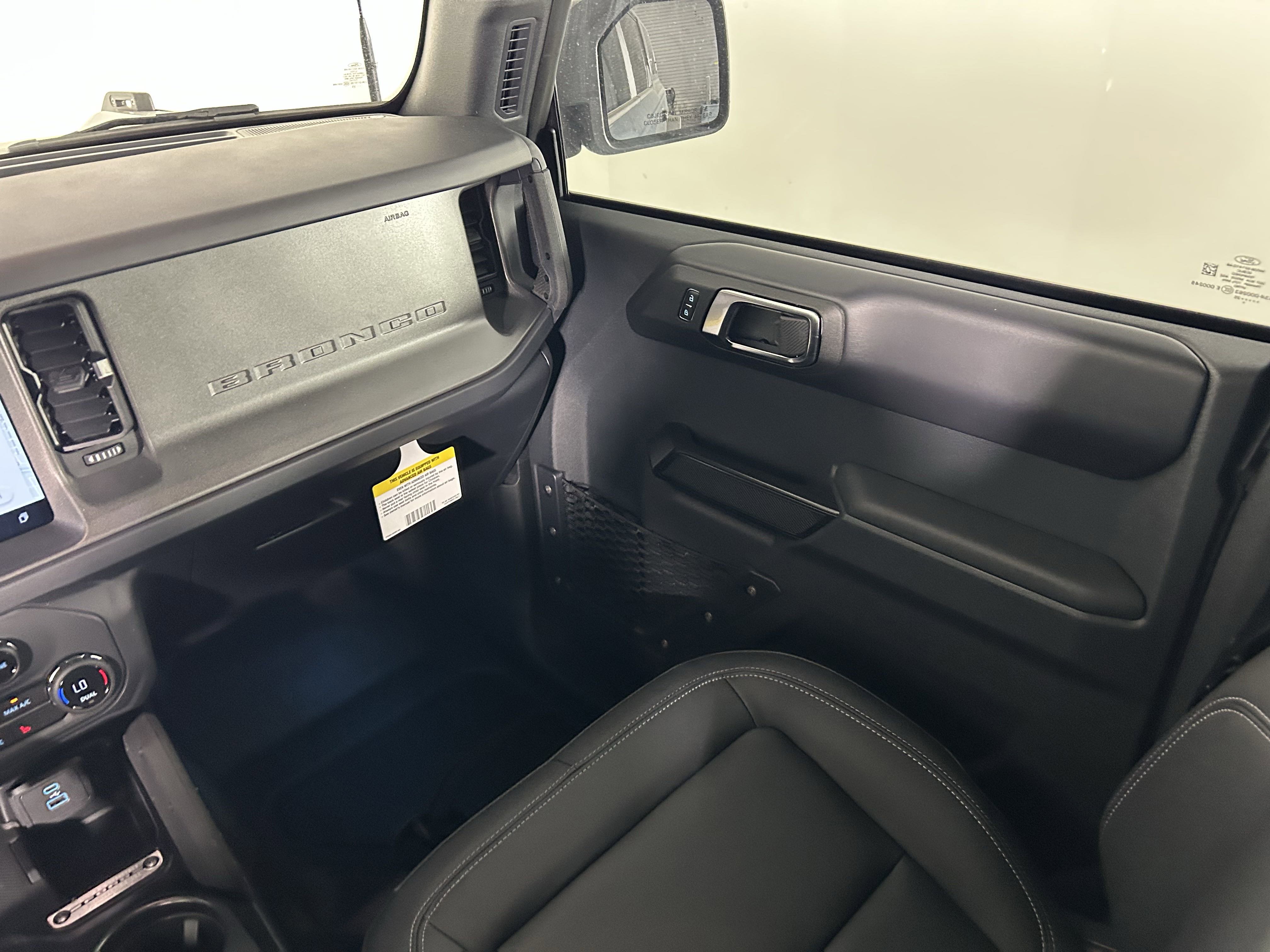 2025 Ford Bronco Badlands photo 4