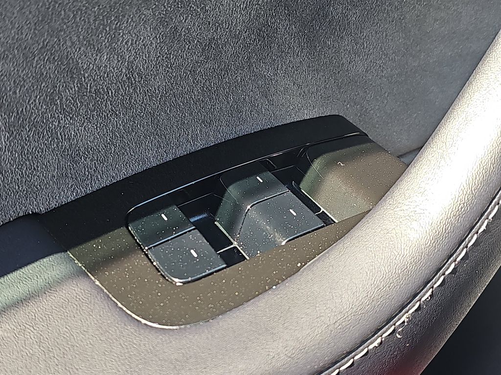 2018 Tesla Model 3 Long Range photo 23
