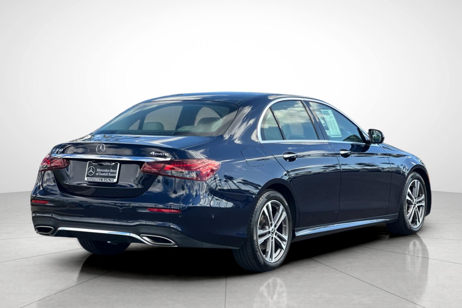 2021 Mercedes Benz E 350 4MATIC photo 3