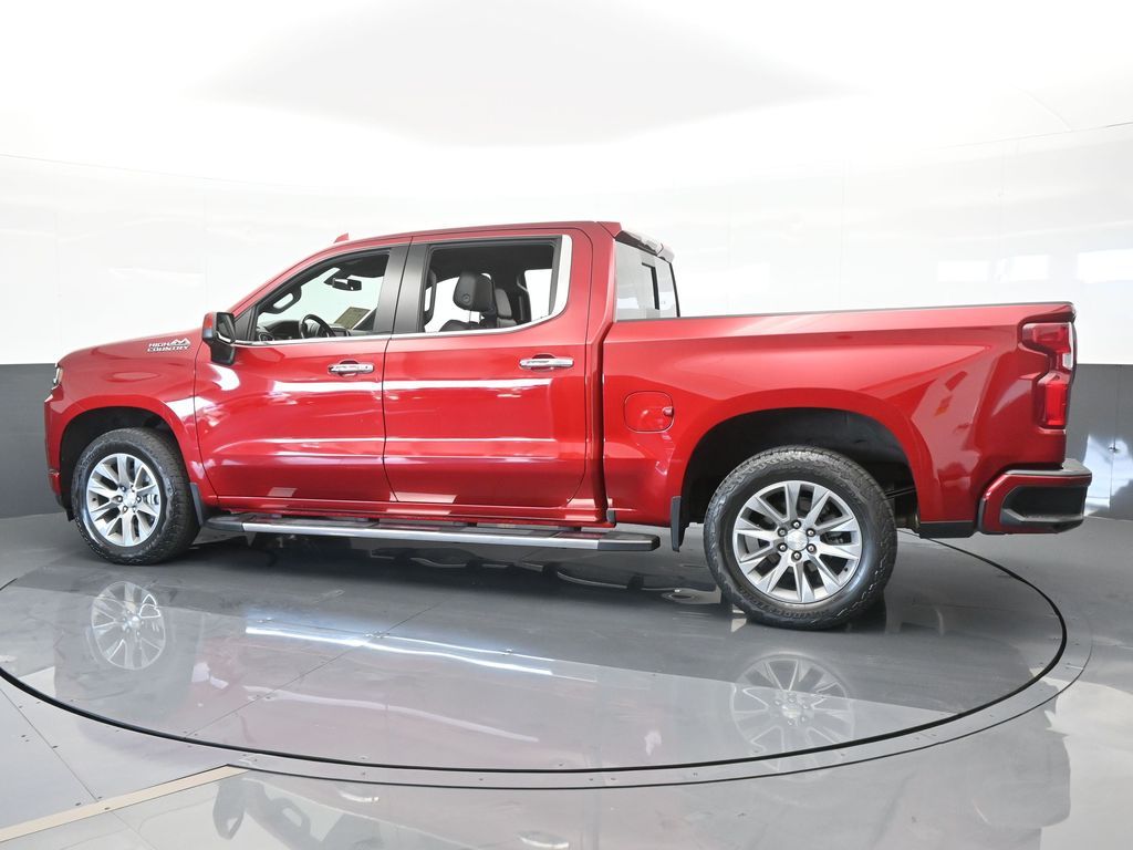 2022 Chevrolet Silverado 1500 High Country photo 3