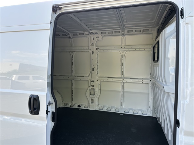 2026 Ram ProMaster 2500 photo 11