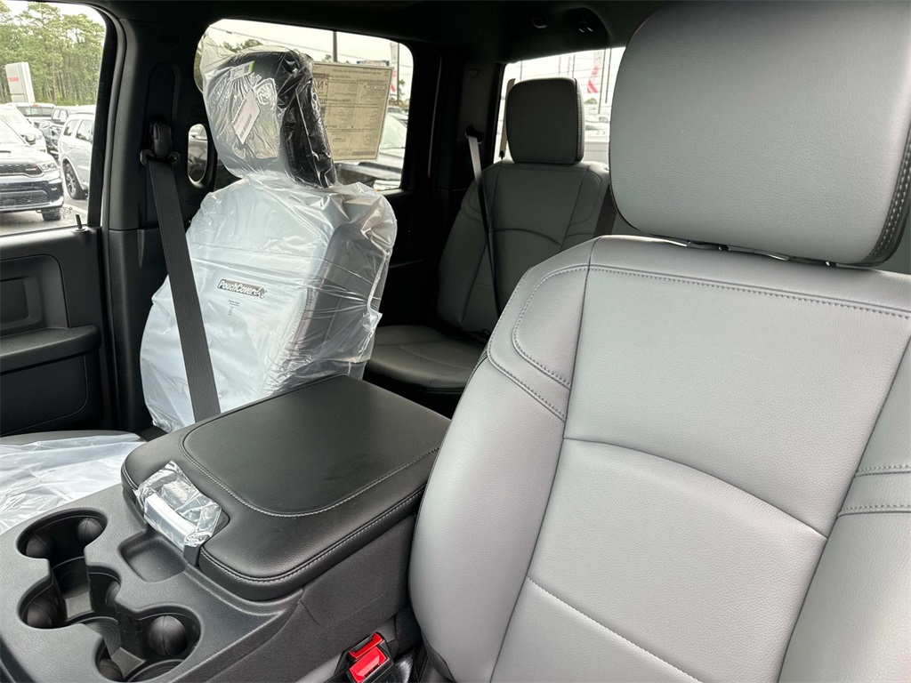 2024 Ram 2500 Tradesman photo 19