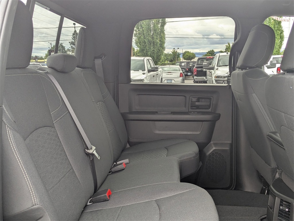 2025 Ram 2500 Tradesman photo 28