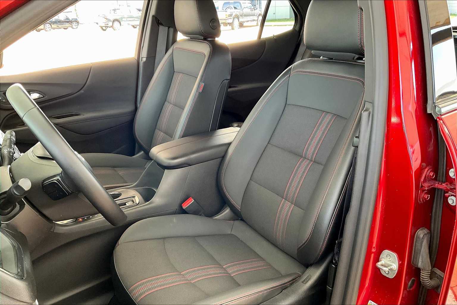 2023 Chevrolet Equinox RS photo 7