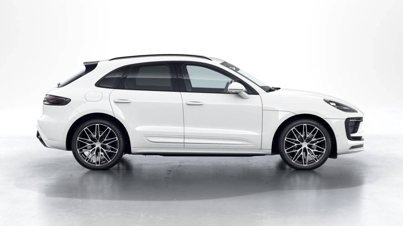 2026 Porsche Macan T photo 6