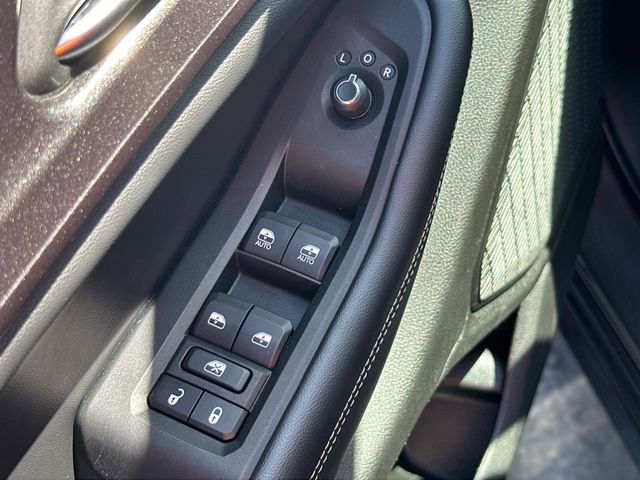 2023 Jeep Grand Cherokee Altitude photo 25