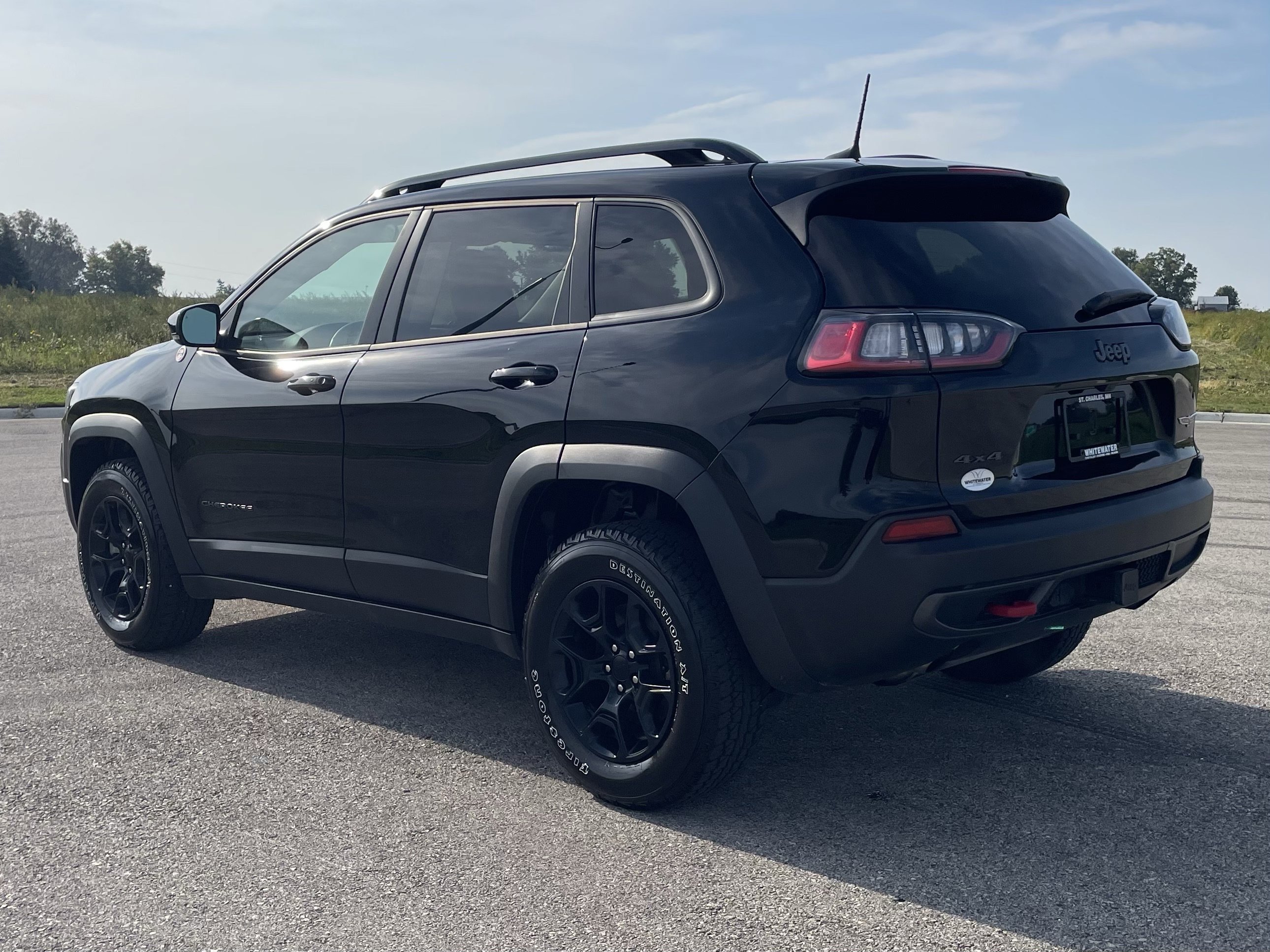 2022 Jeep Cherokee Trailhawk photo 5
