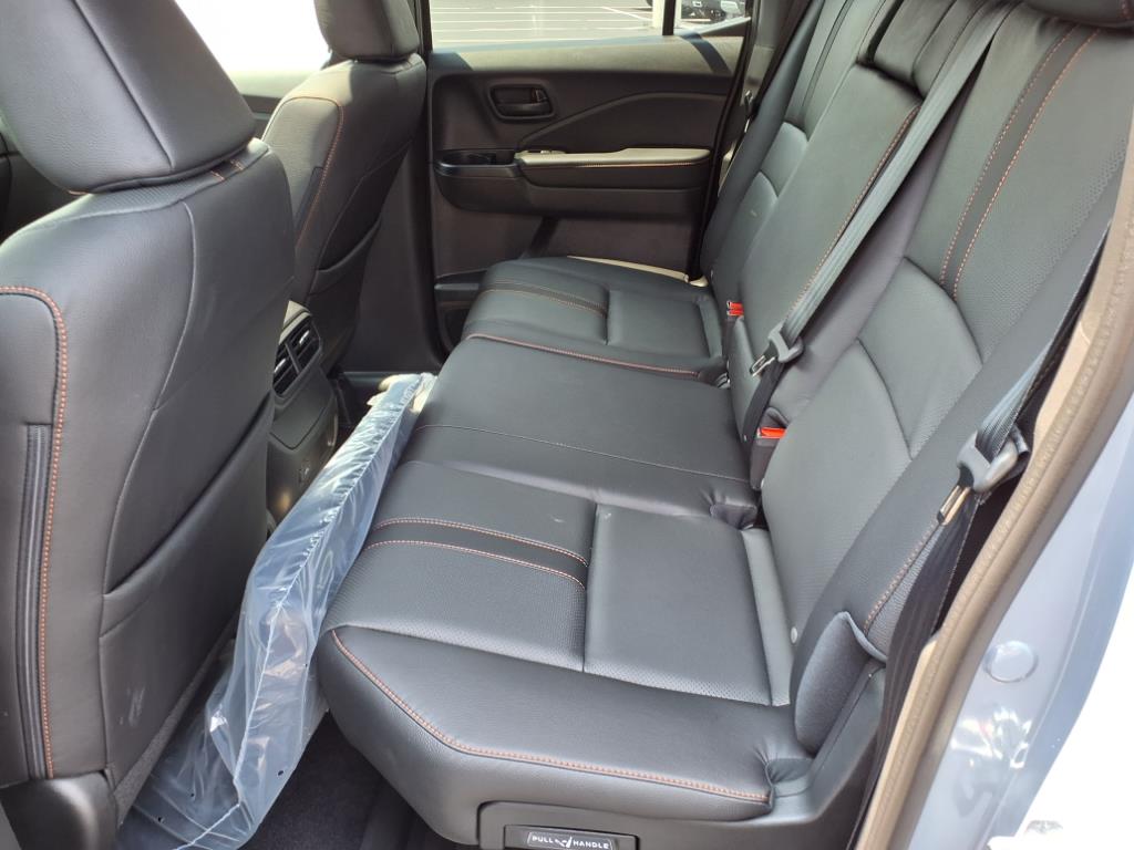 2025 Honda Ridgeline TrailSport photo 5