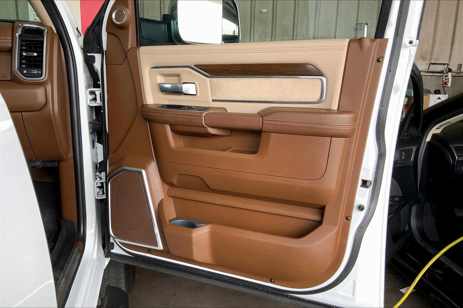 2022 Ram 2500 Laramie photo 21