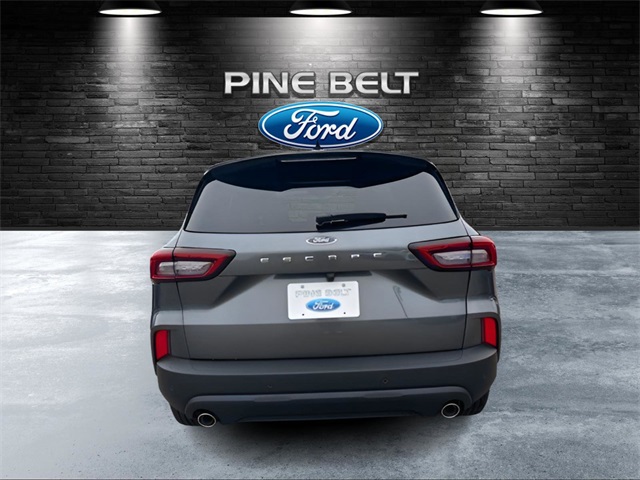 2025 Ford Escape ST-Line photo 4