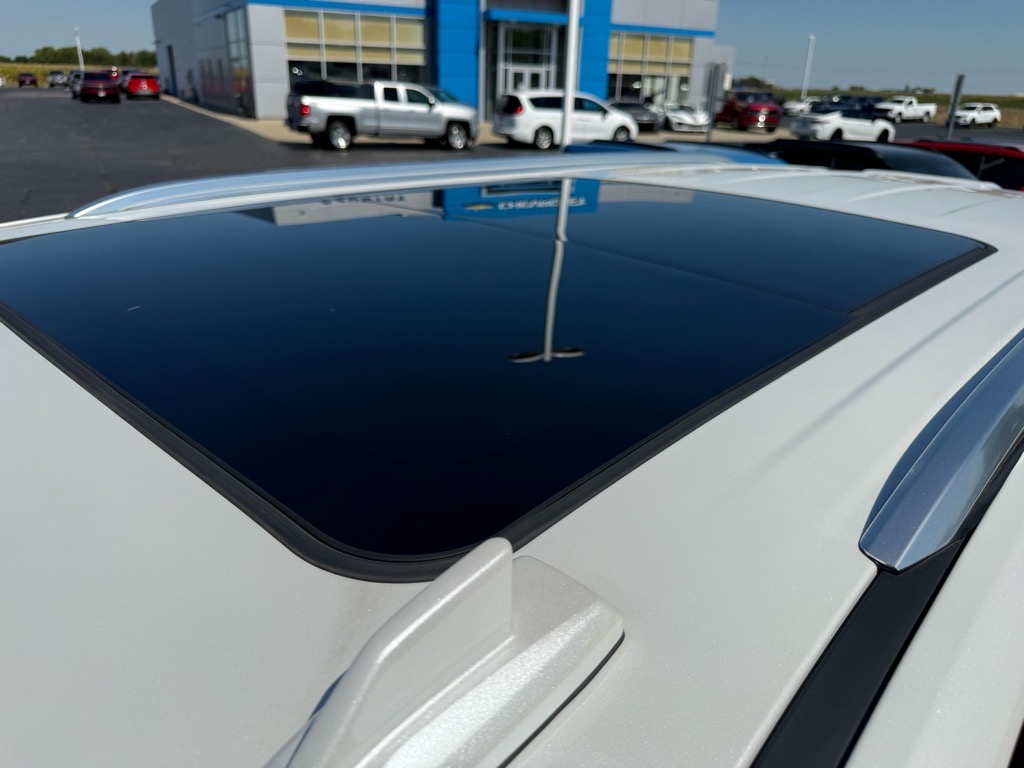 2023 Chevrolet Tahoe High Country photo 10