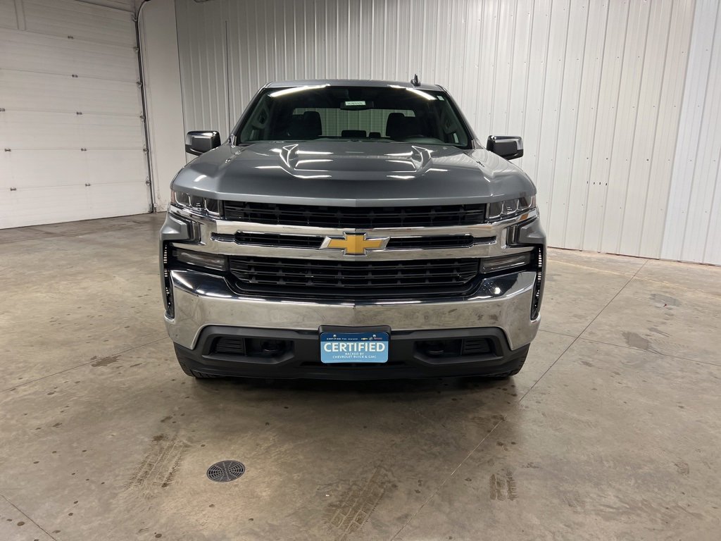 2022 Chevrolet Silverado 1500 LT photo 3