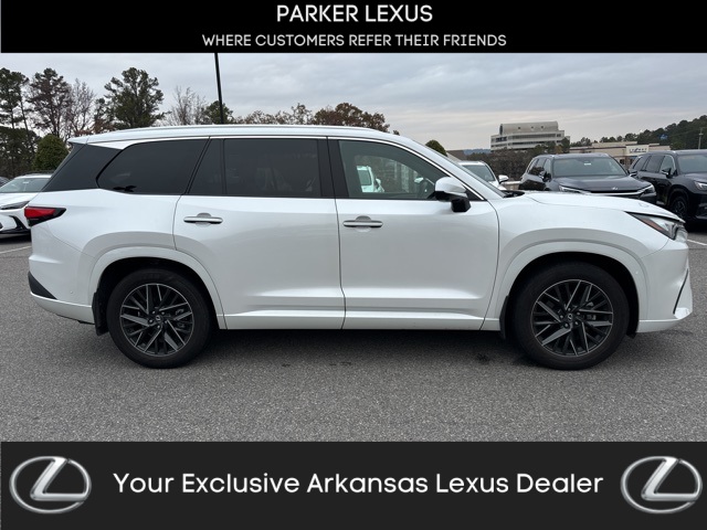 2024 Lexus TX 350's photo