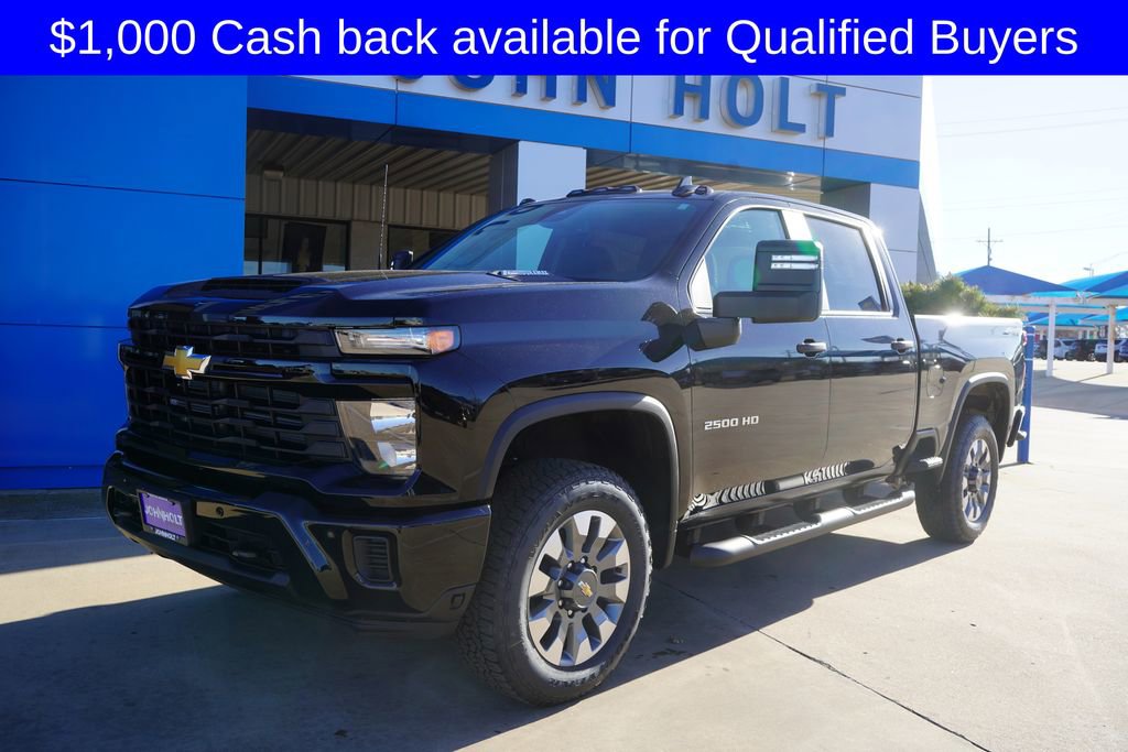 2026 Chevrolet Silverado 2500HD Custom's photo