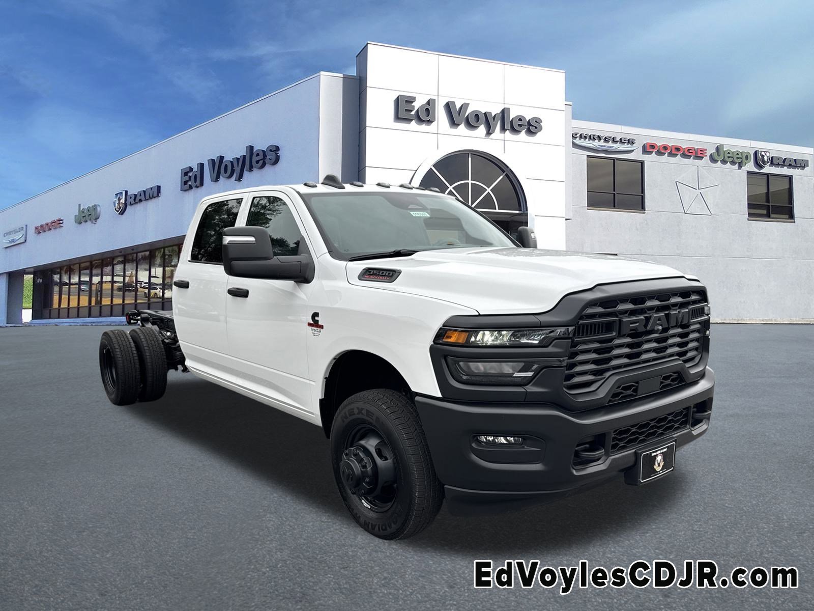 2026 RAM Ram 3500 Chassis Cab Tradesman's photo
