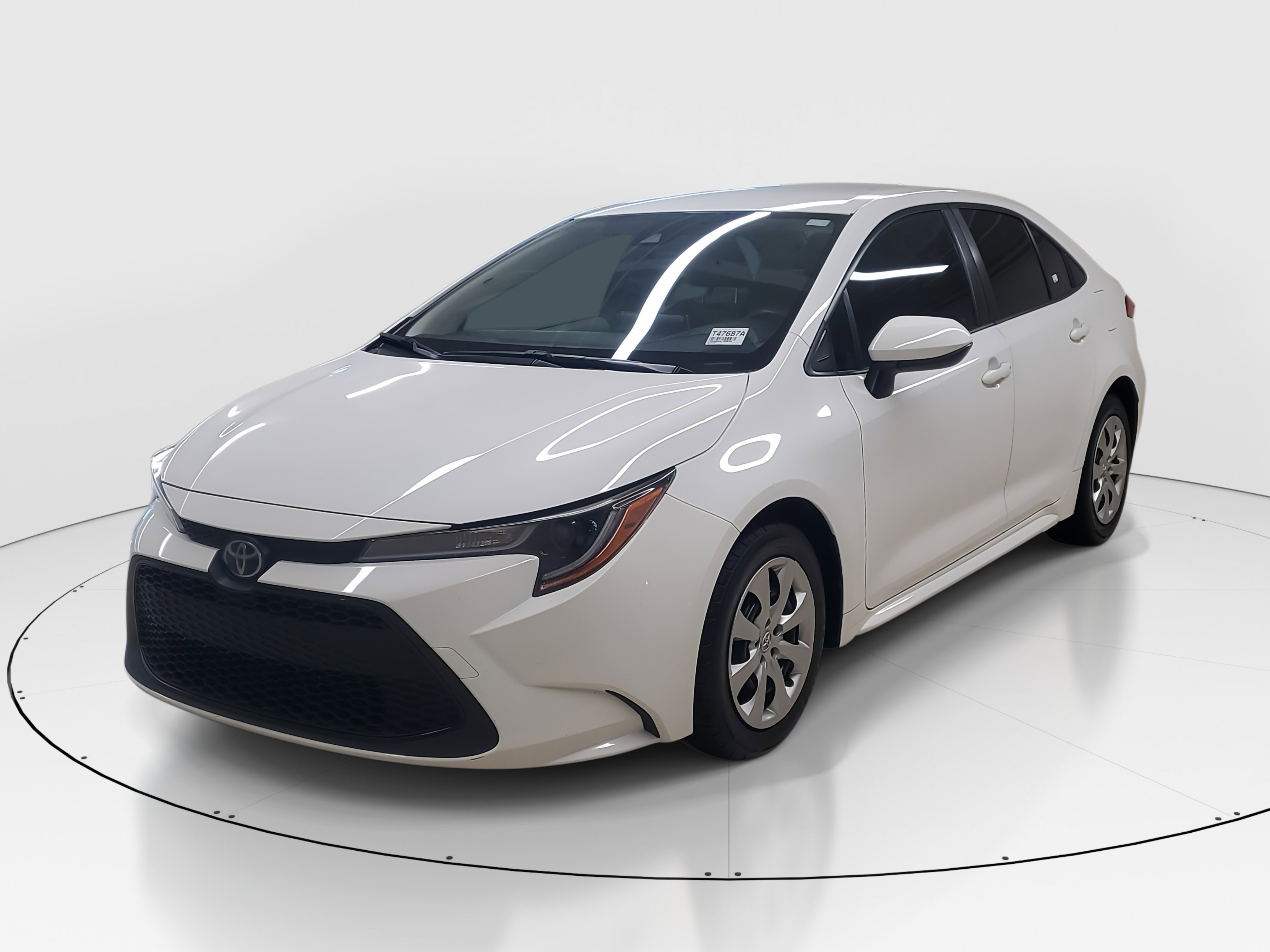 2020 Toyota Corolla LE photo 3