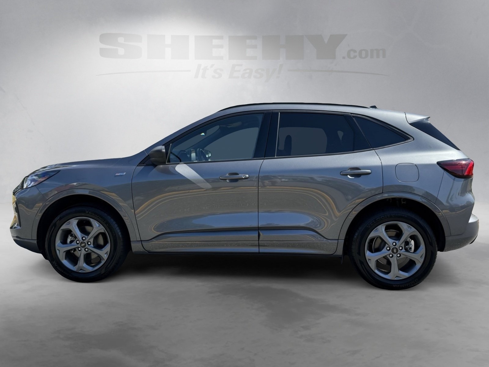 2024 Ford Escape ST-Line photo 15