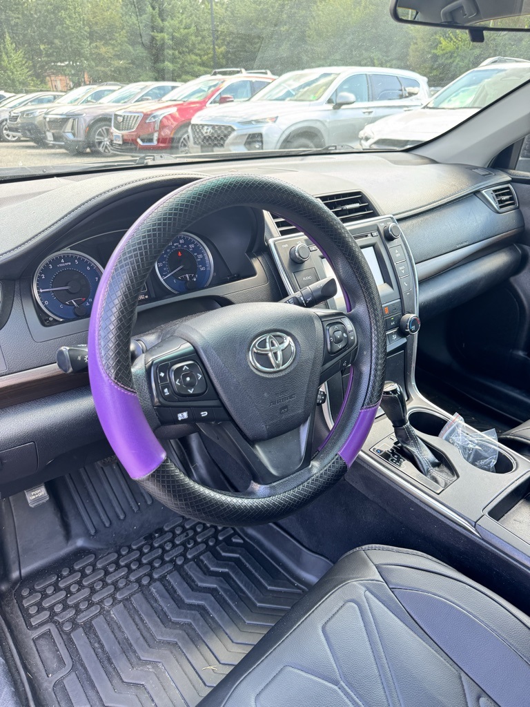 2017 Toyota Camry LE photo 11