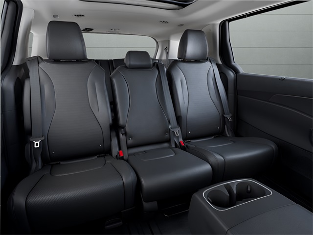 2026 Kia Carnival SX Prestige photo 13