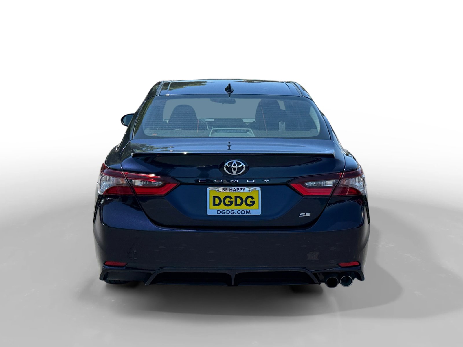 2022 Toyota Camry SE photo 4