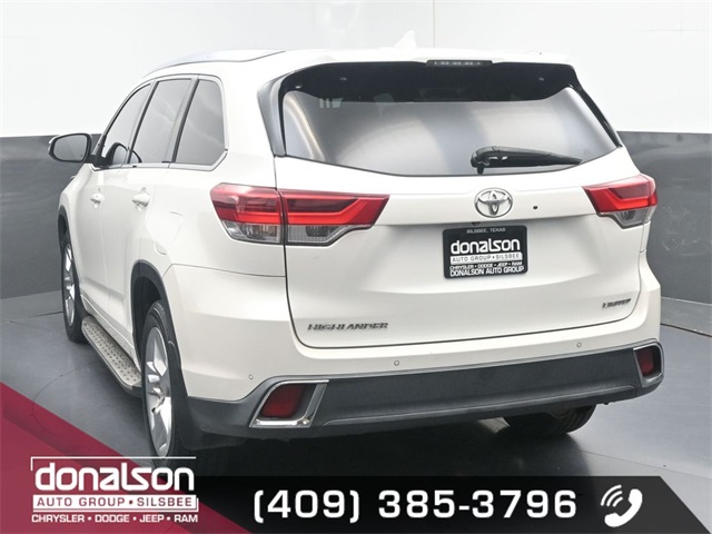 2017 Toyota Highlander Limited photo 3