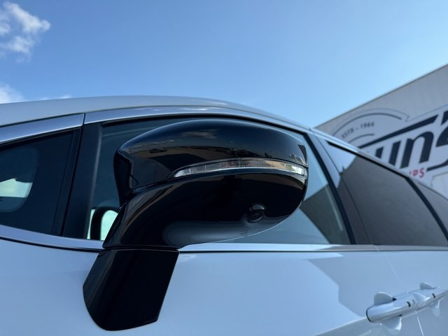 2026 Chrysler Pacifica photo 20