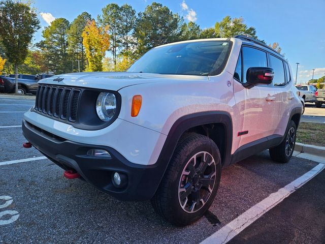 2023 Jeep Renegade Trailhawk photo 3